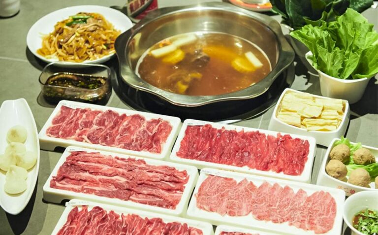 私の人生初「ガチ中華」は上野の牛肉しゃぶしゃぶ「孫ニ娘潮汕牛肉火鍋」