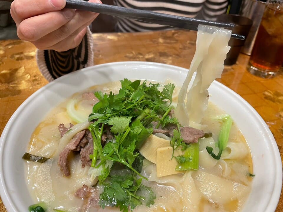 河南ラム肉チャングオ麺～河南省を代表する麺料理「烩面」