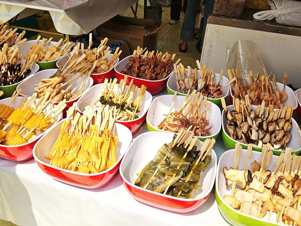 鉢鉢鶏は1本100円から