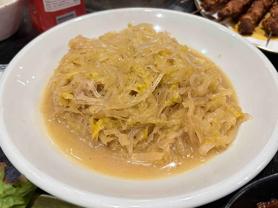 酸菜炒粉