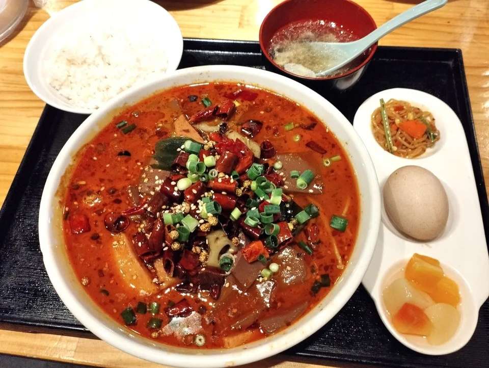 鴨血（ヤーシュエ）