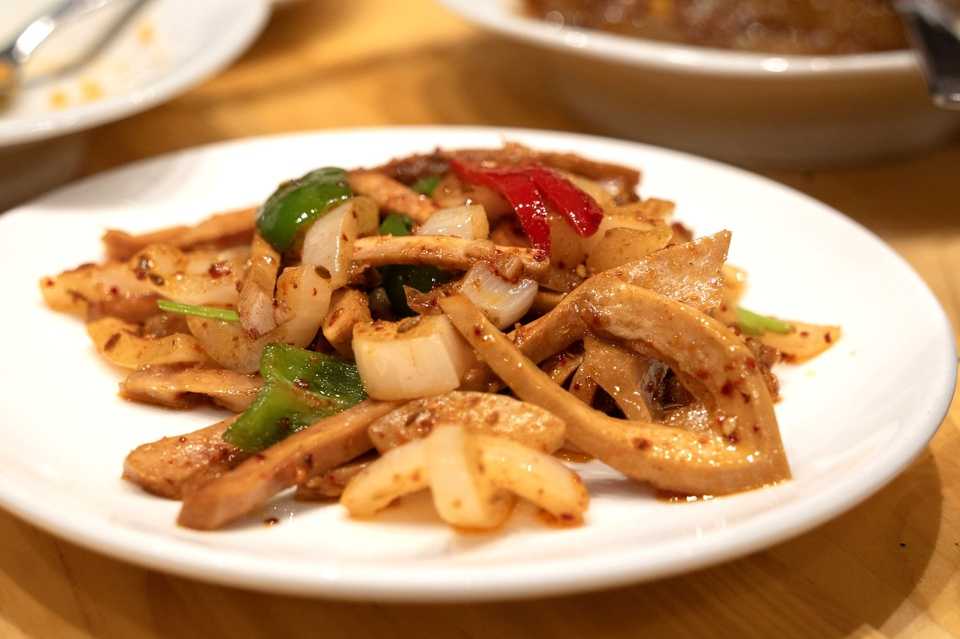 牛ハツモトの香り炒め(炒牛心管)
