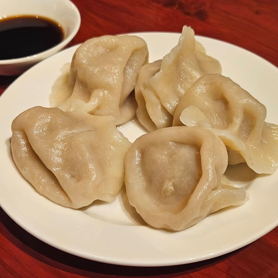 羊肉とトマトの水餃子