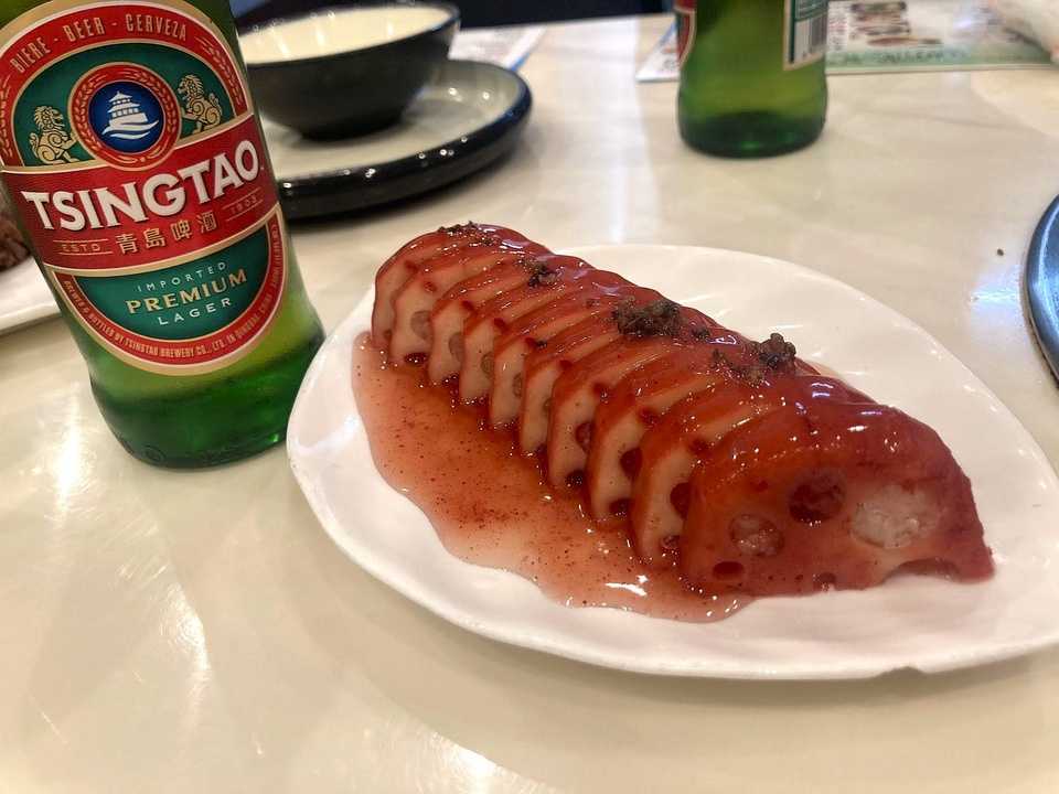 桂花糯米藕(金木犀の香りのもち米入り甘味たっぷりレンコン)