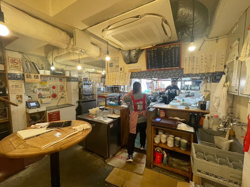 御徒町「老酒舗」店内