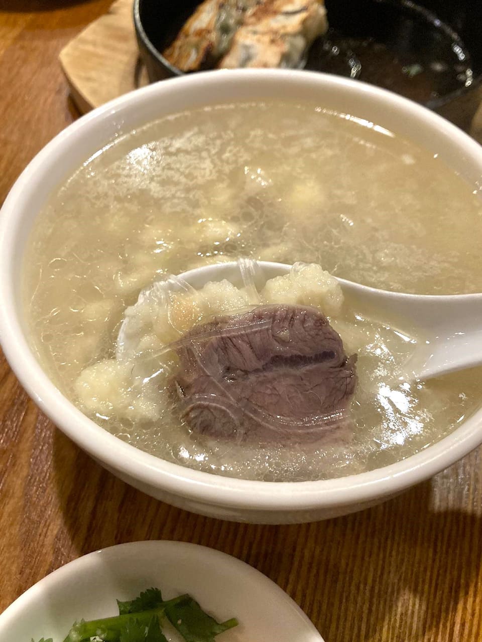 ヤンローポーモー(羊肉泡馍)