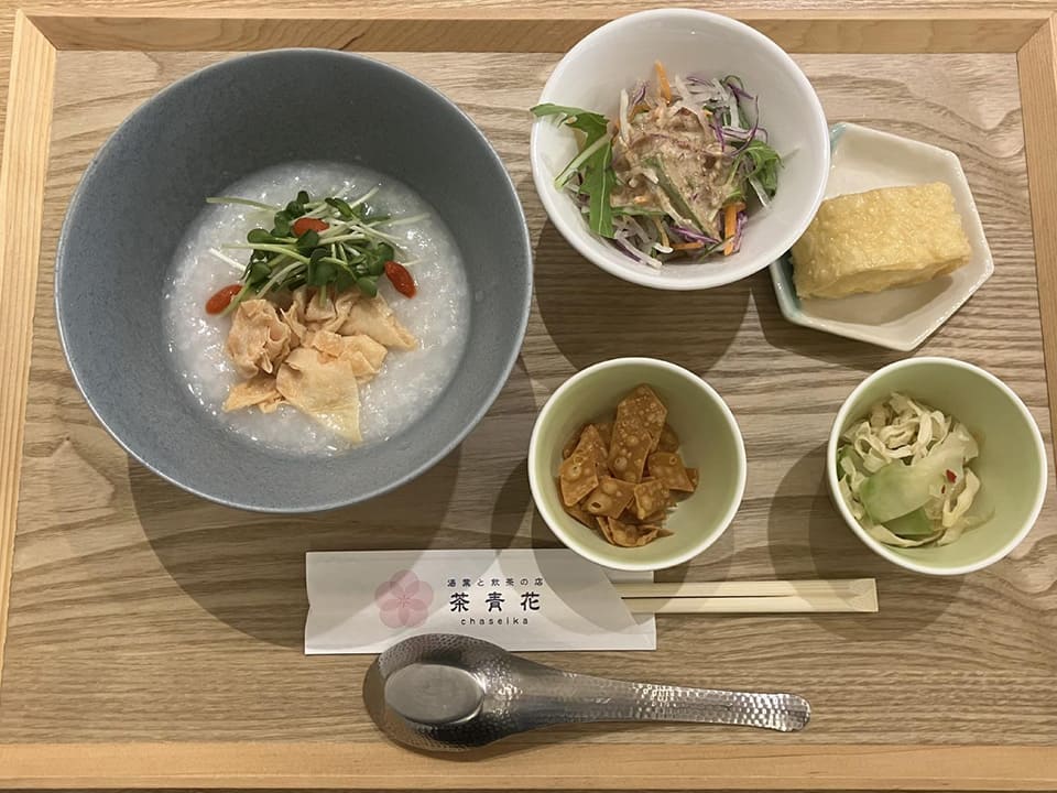 茶青花（大阪梅田）