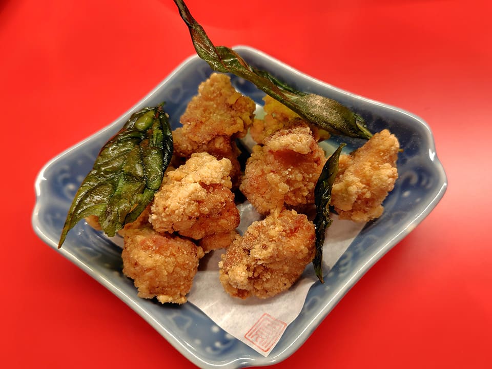 鹽酥雞：イェンスージー(台湾風唐揚げ)