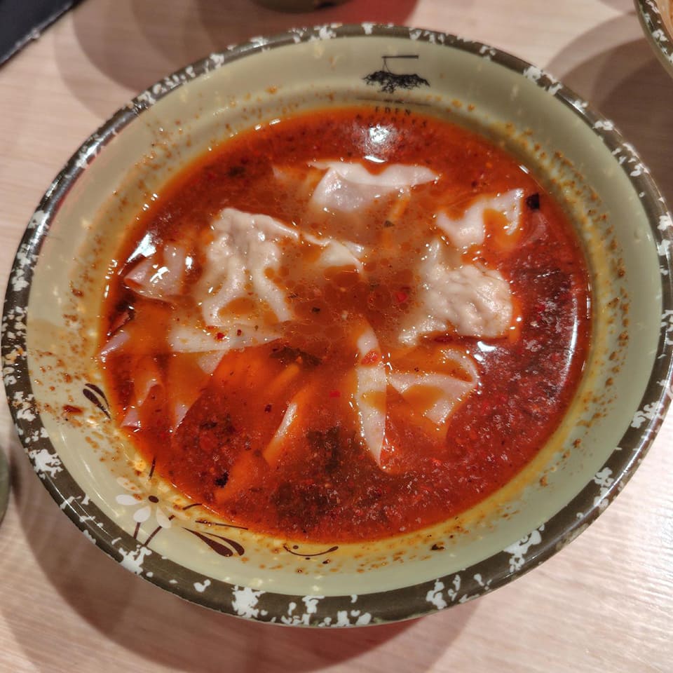 酸汤水饺